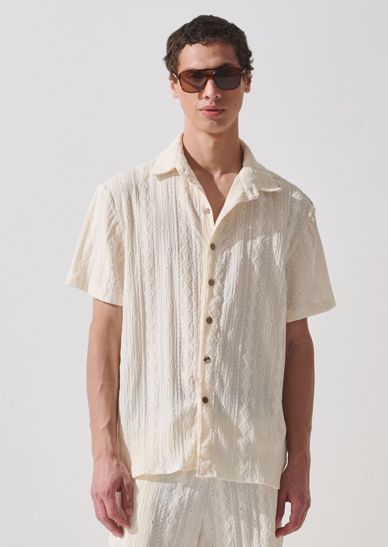 Camisa Hibisco Crema 1