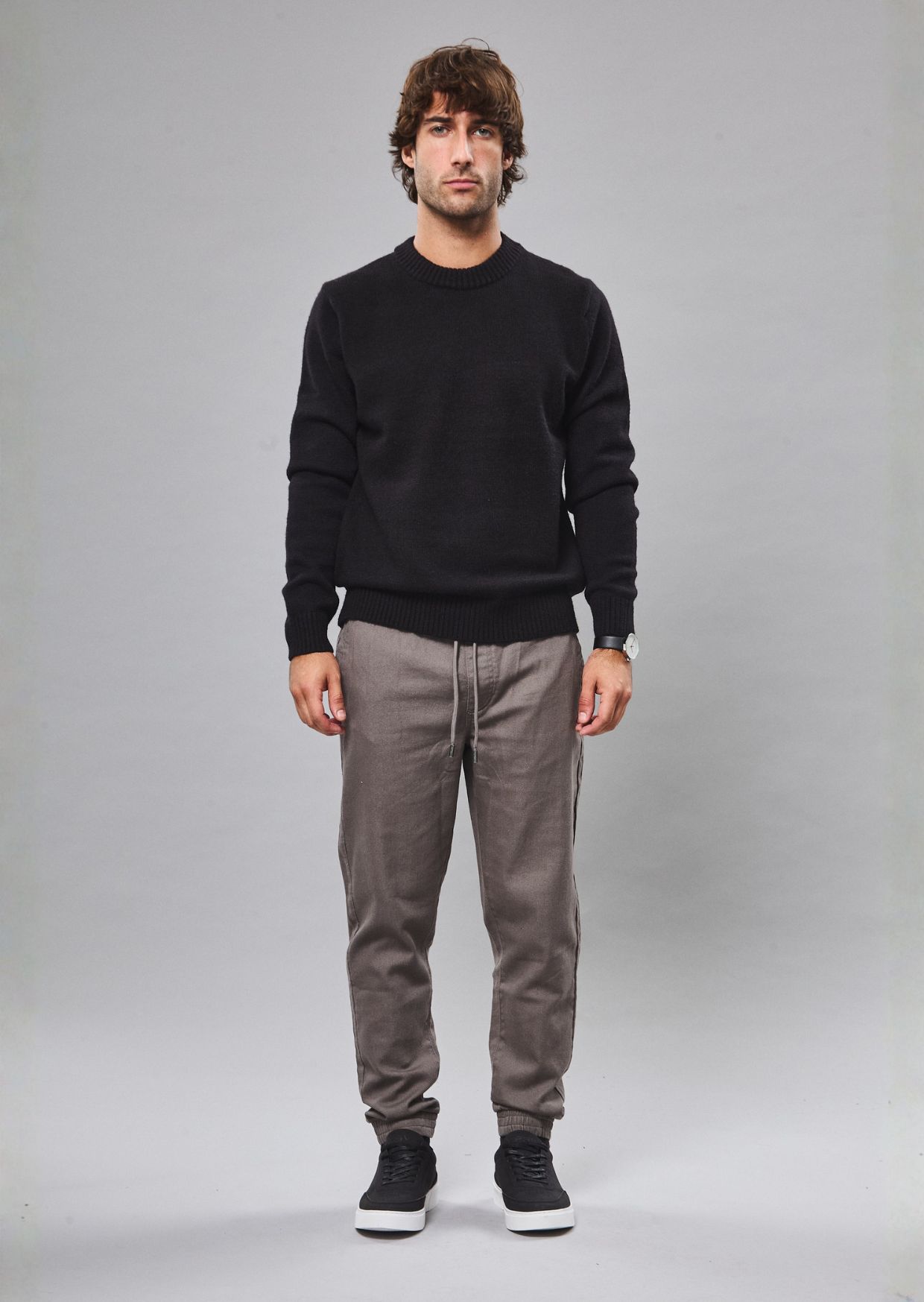 3 sweater kyron negro